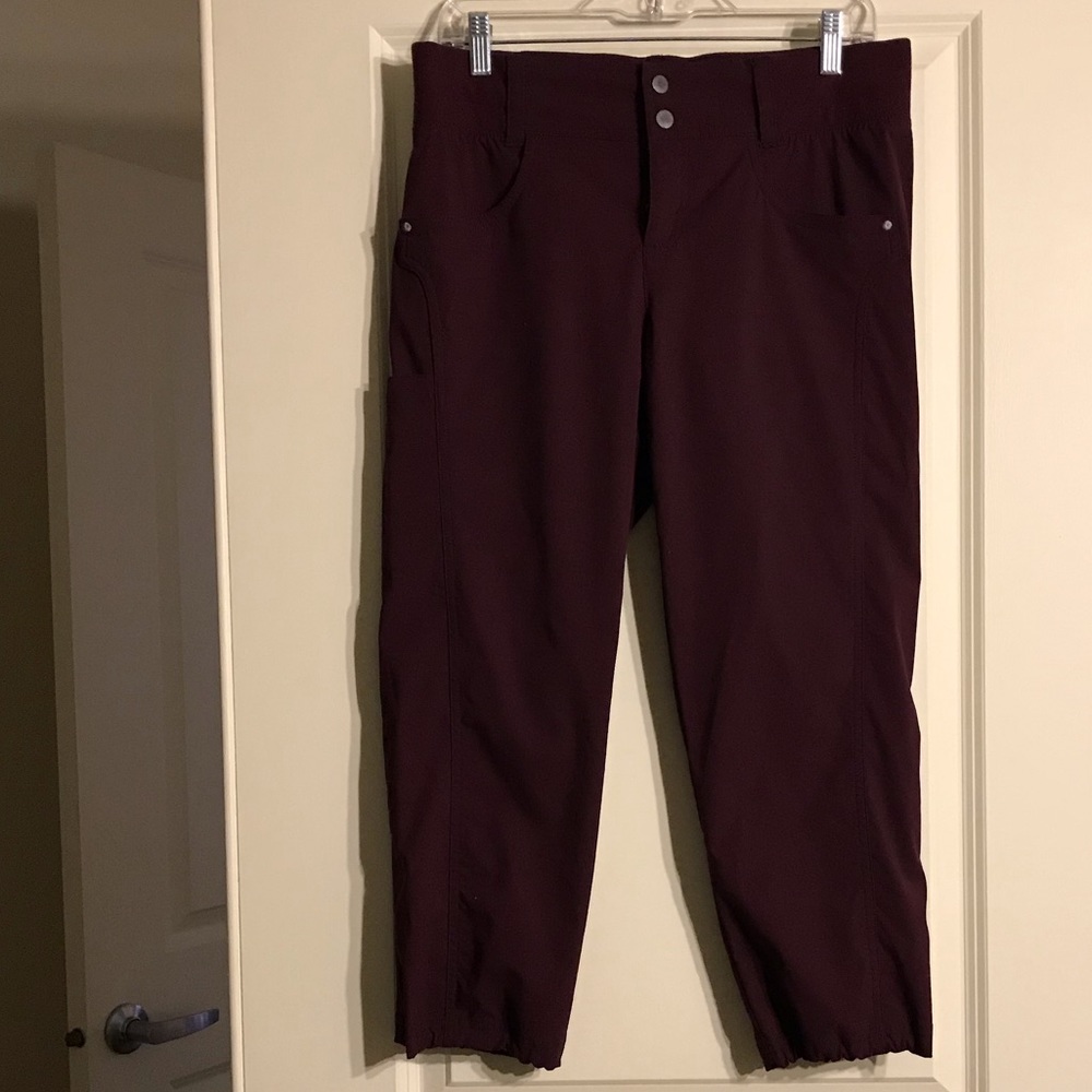 Title Nine Women’s Clamber Pant - Capris